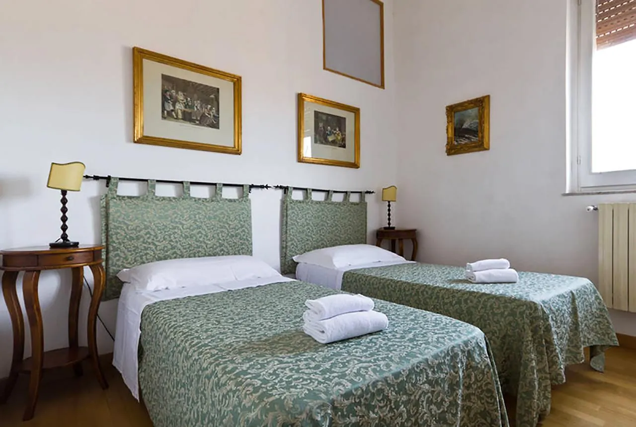 Apartment Appartamento Coronari Rom Italien